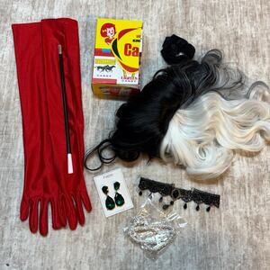 Cruella Deville Halloween Costume Set 101 Dalmatians Disney Villain Era Wig